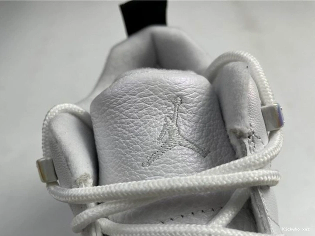 (2021) LOW AIR JORDAN EASTER DB0733-190 12 RETRO 0819